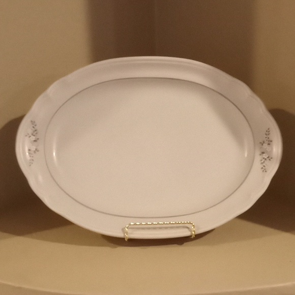 VTG- Pfaltzgraff Silver Heirloom 1 Large Oval Platter with Print - Picture 1 of 9